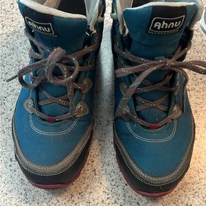 Ahnu women’s hiking boots